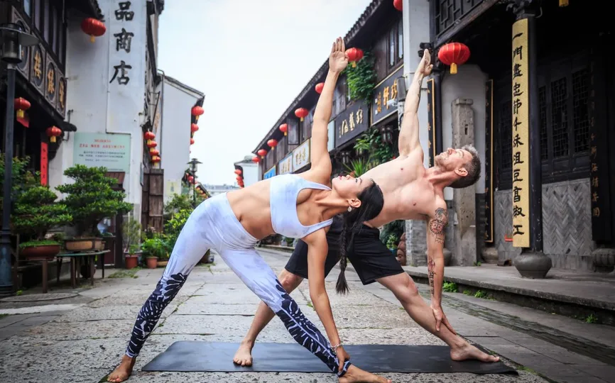 Triangle pose demonstration